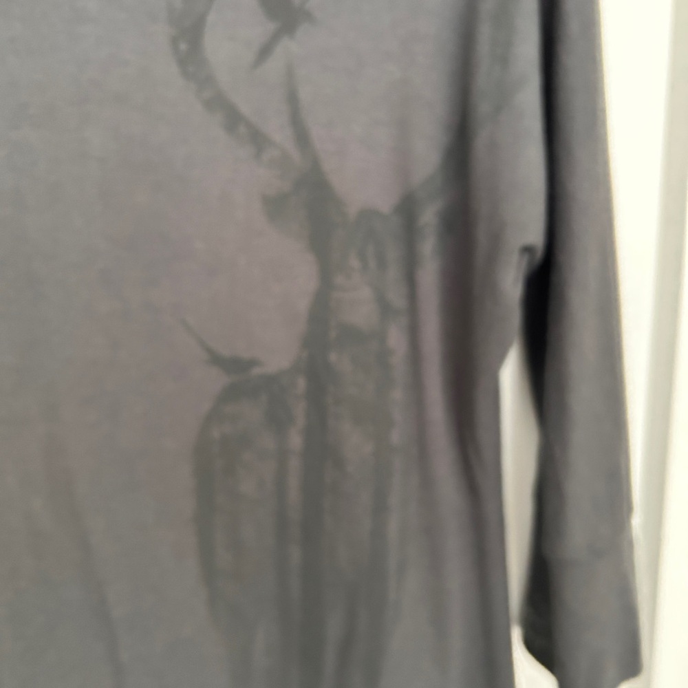 Canadian Designed and Made Long,Soft Graphic Shirt in Size Medium - Picture 3 of 7